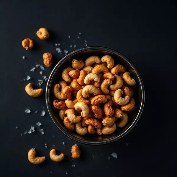 Pepper & Salted Cashews